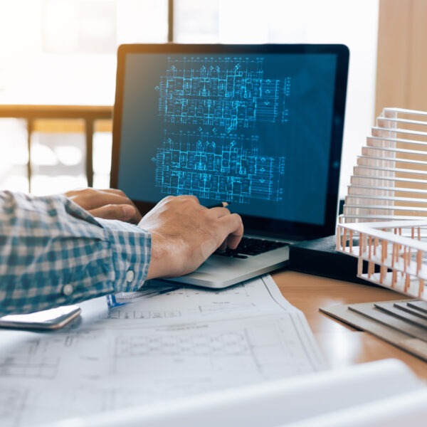 Design to Operate: Using Digital Twins to Cut O&M Costs for Large Facilities
